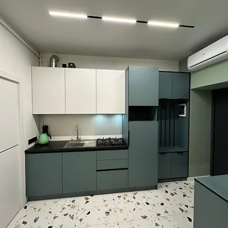 On Snijna Street 5 Apartment Lviv