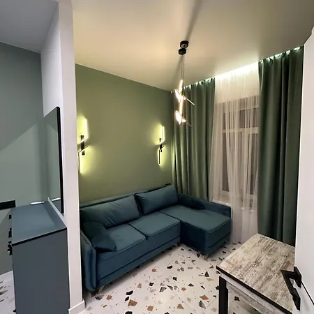 On Snijna Street 5 *