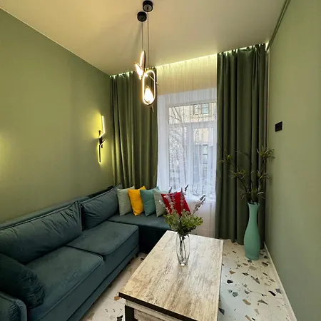 On Snijna Street 5 *