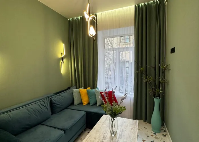 On Snijna Street 5 *